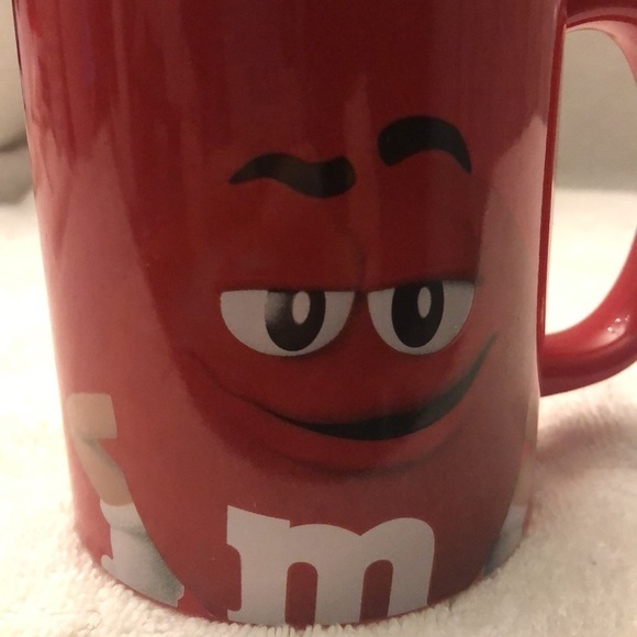 M & M’S Mars Red Looks Good on Me Coffee Mug 2020 - Picture 2 of 6